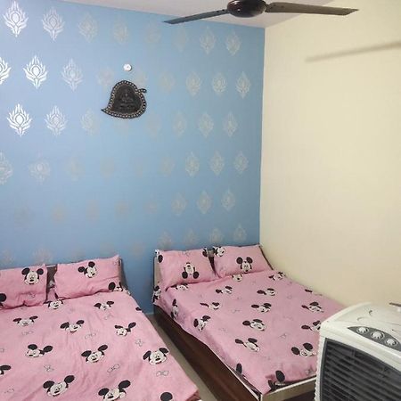 Yashu Guest House ウッジャイン エクステリア 写真