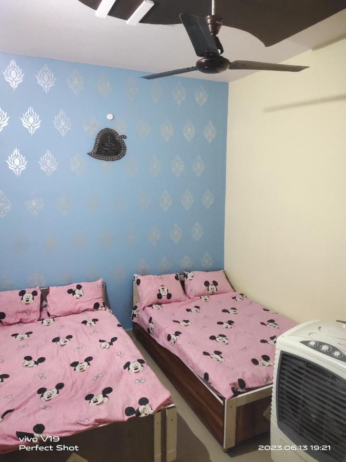 Yashu Guest House ウッジャイン エクステリア 写真